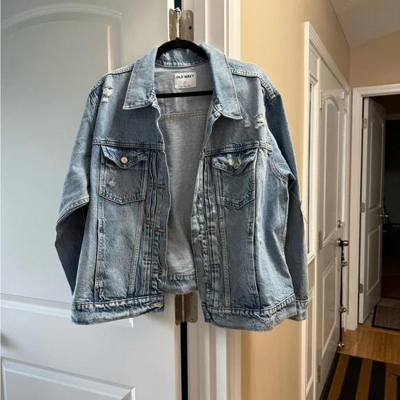 Old Navy Classic Lightly Distressed Blue Denim Jacket - Picture 1 of 3
